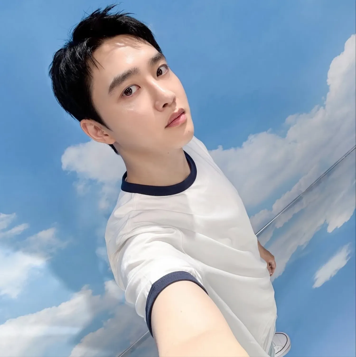 Cuplikan di balik layar dari Doh Kyungsoo (D.O.)