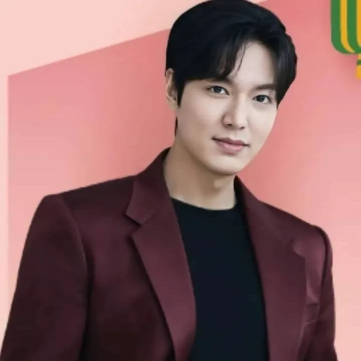 Latest photo of Lee Minho