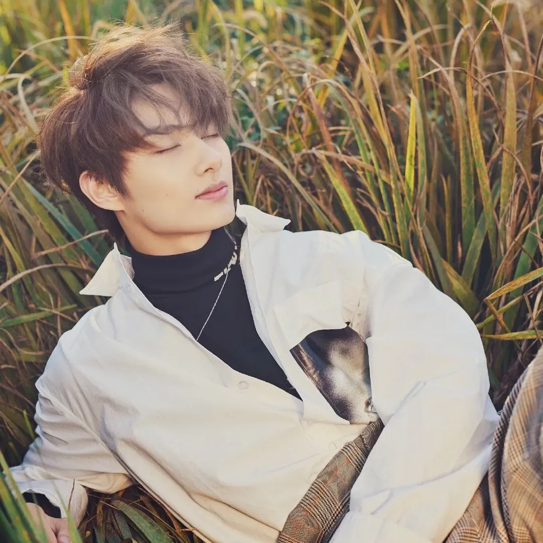 Behind-the-scenes cut of Wen Junhui