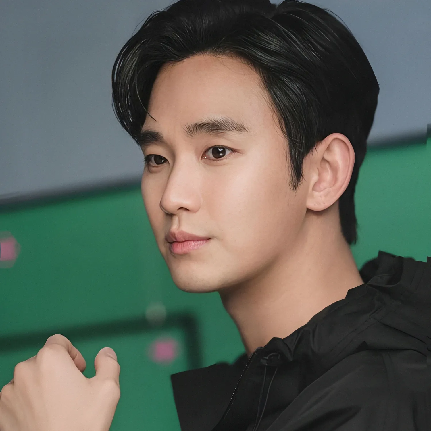Behind-the-scenes cut of Kim Soohyun