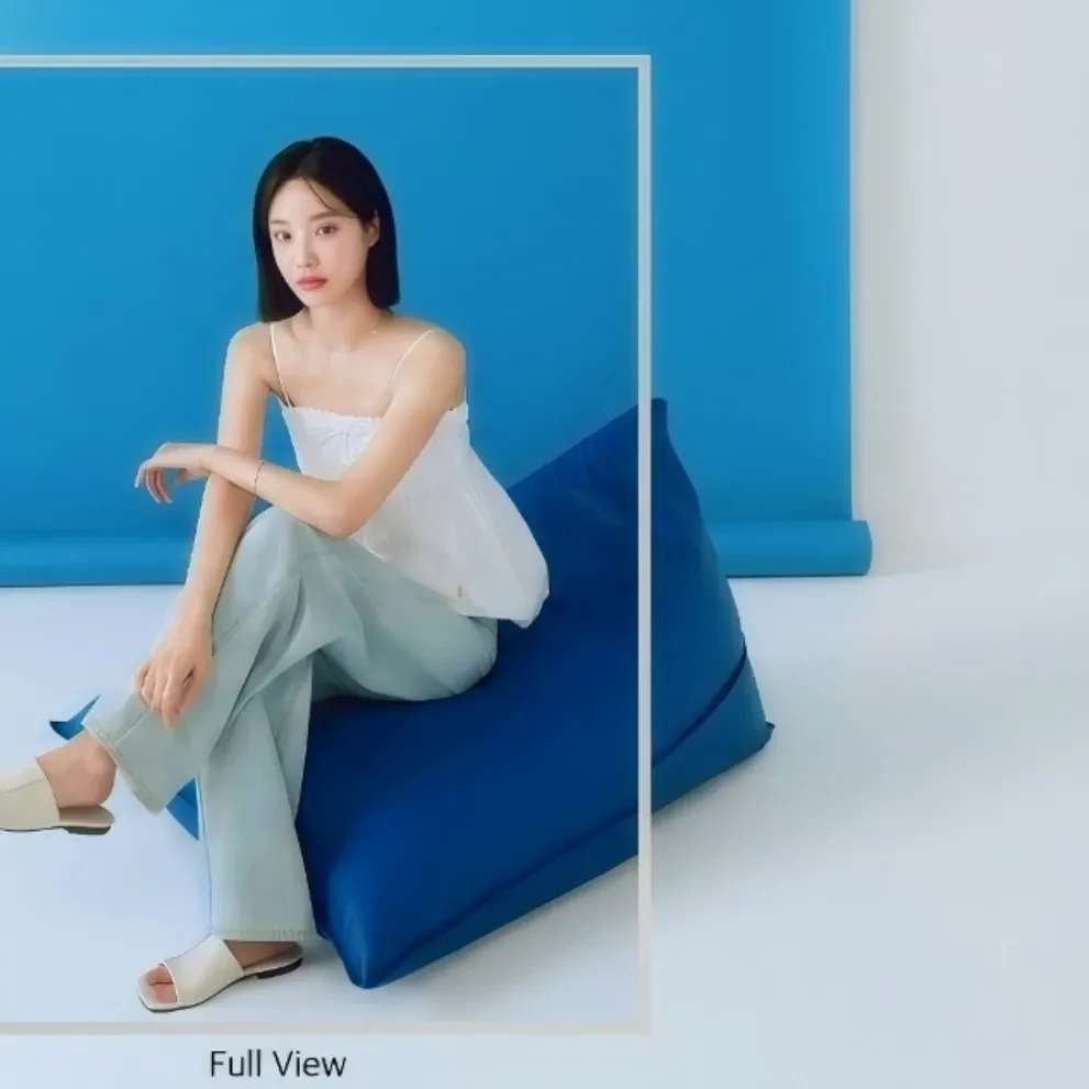 Latest photo of Yeonwoo