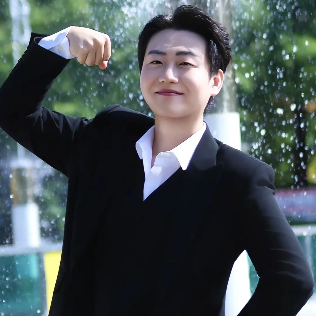Latest photo of Min Soohyun