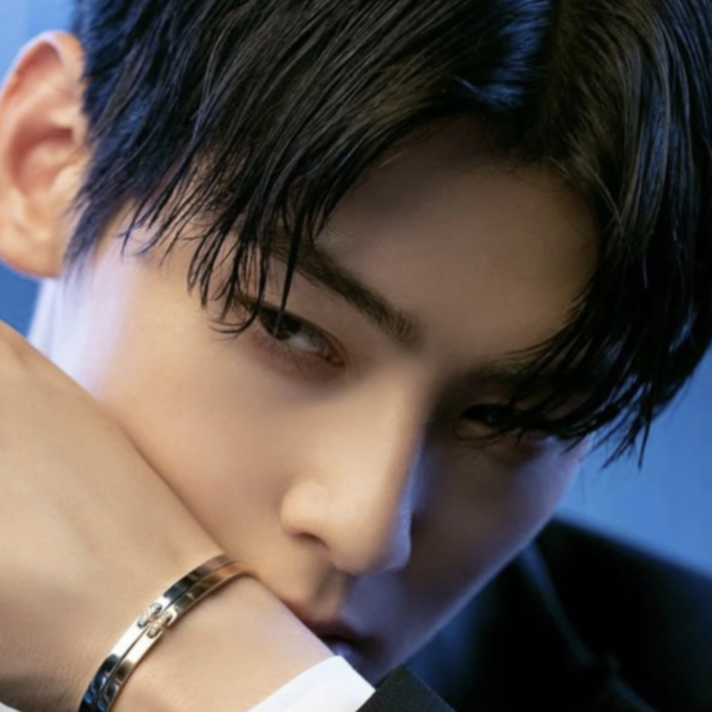 A moment captured by a fan of Cha Eunwoo