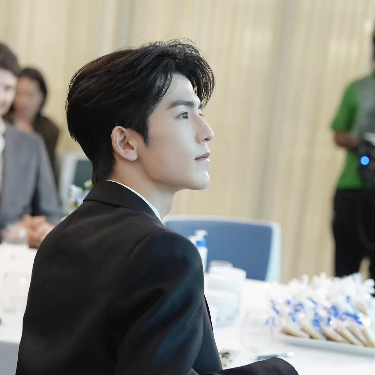 Recent activity shot of Zhang Linghe