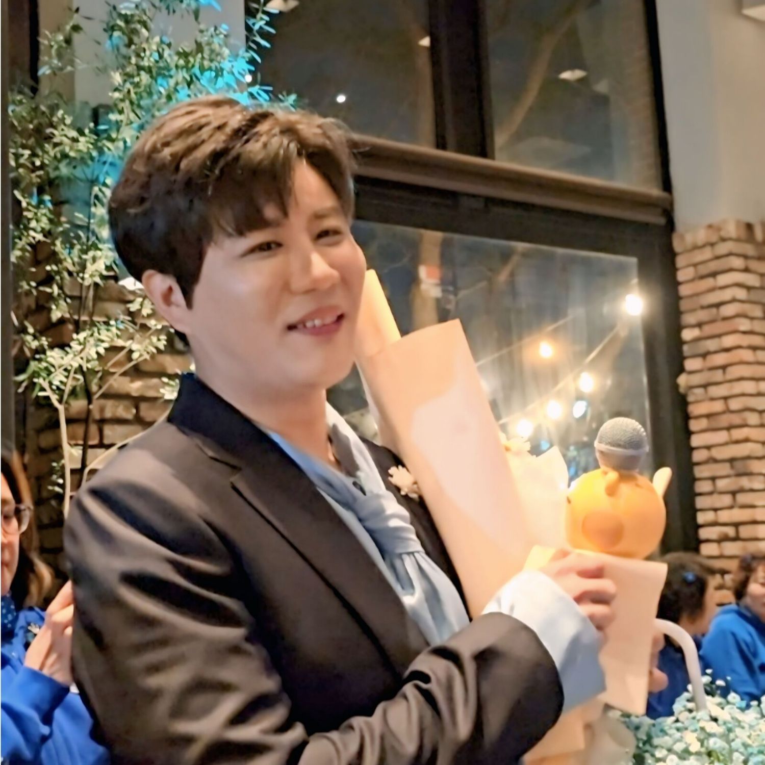 チン・ヘソンの最新写真