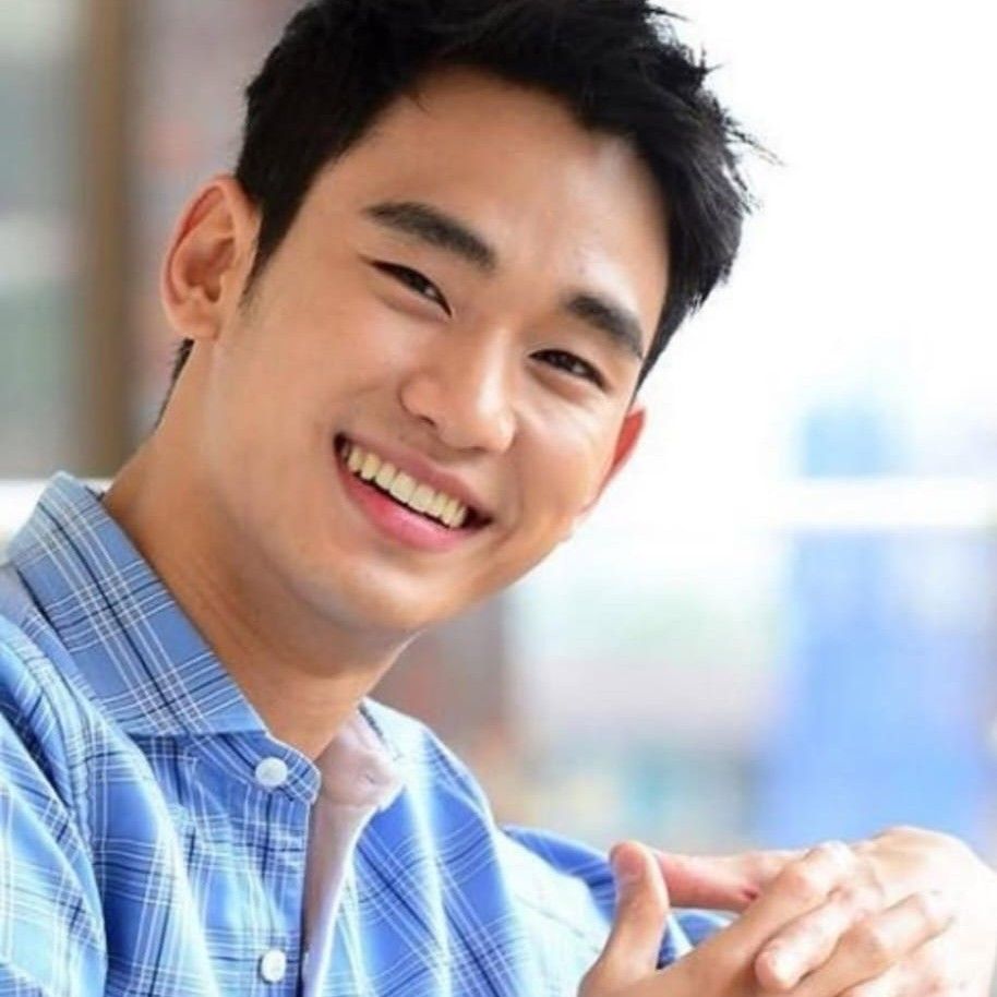Recent activity shot of Kim Soohyun