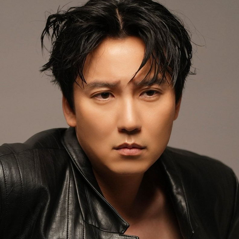 Recent activity shot of Kim Namgil