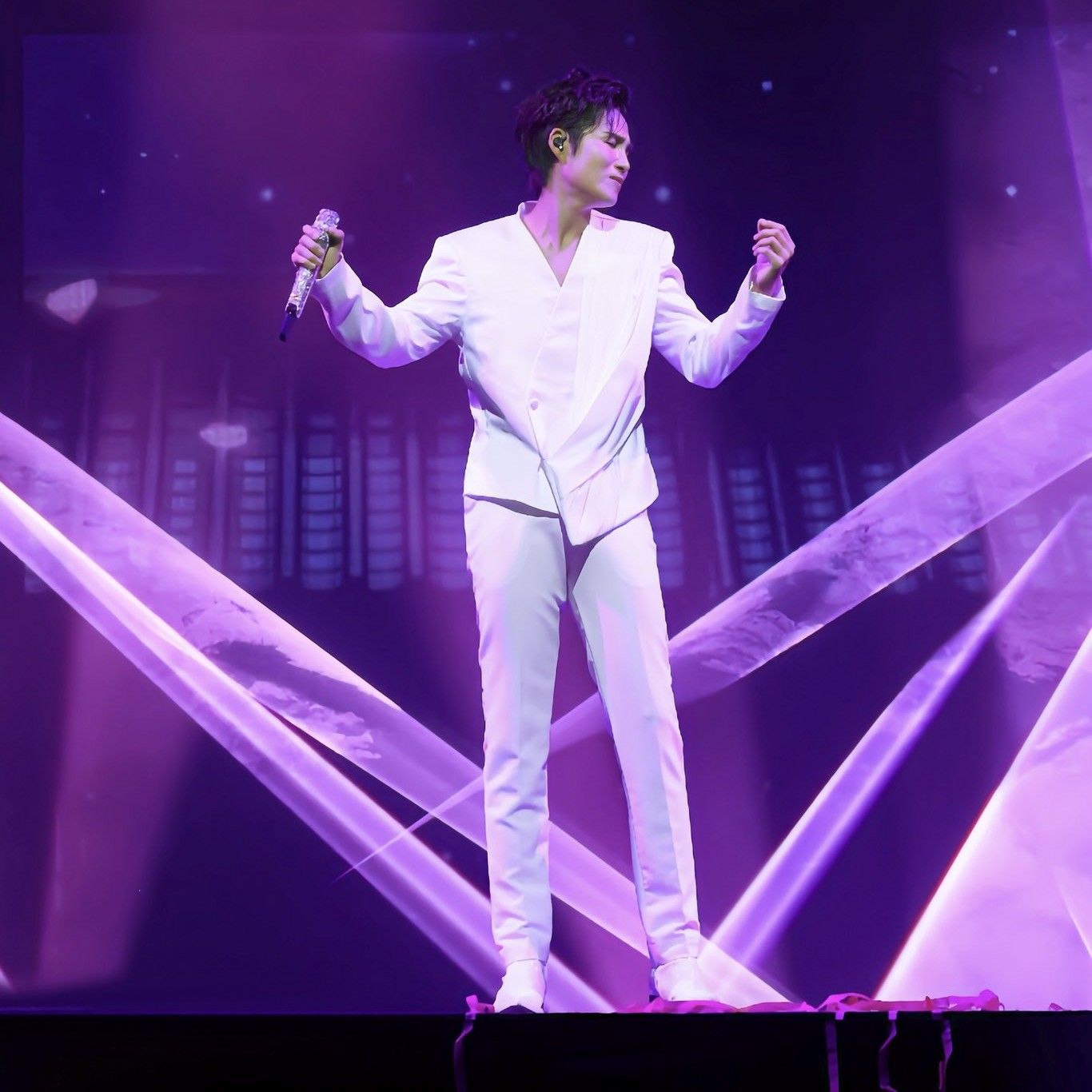 キム・ヒジェのビハインドカット