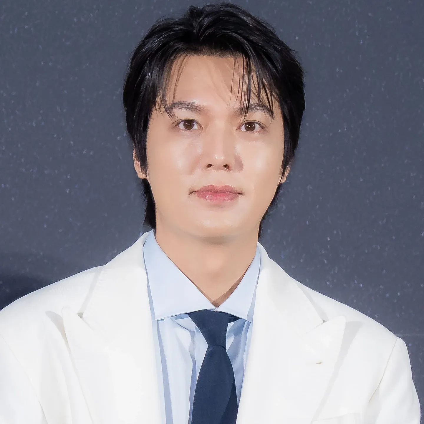 Recent activity shot of Lee Minho