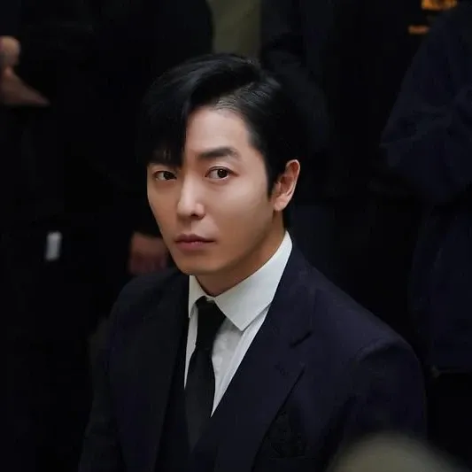 Foto kegiatan terbaru dari Kim Jaewook