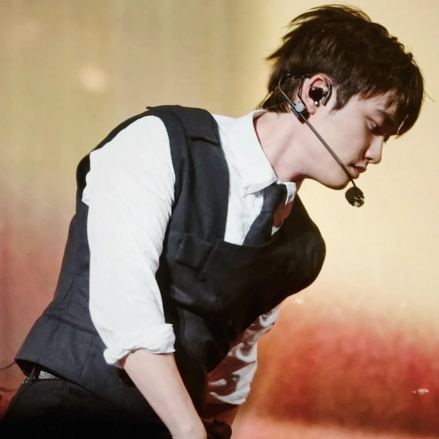 Cuplikan di balik layar dari Doh Kyungsoo (D.O.)