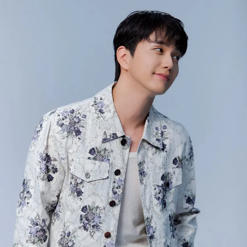 유승호 최근 활동샷