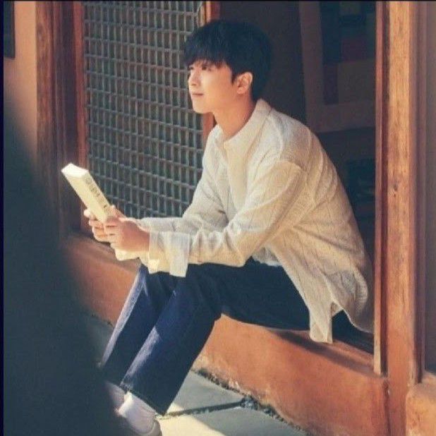 Latest photo of Lee Chanwon