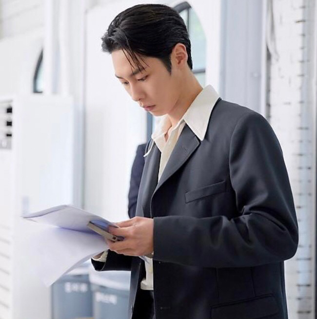 Latest photo of Lee Jaewook