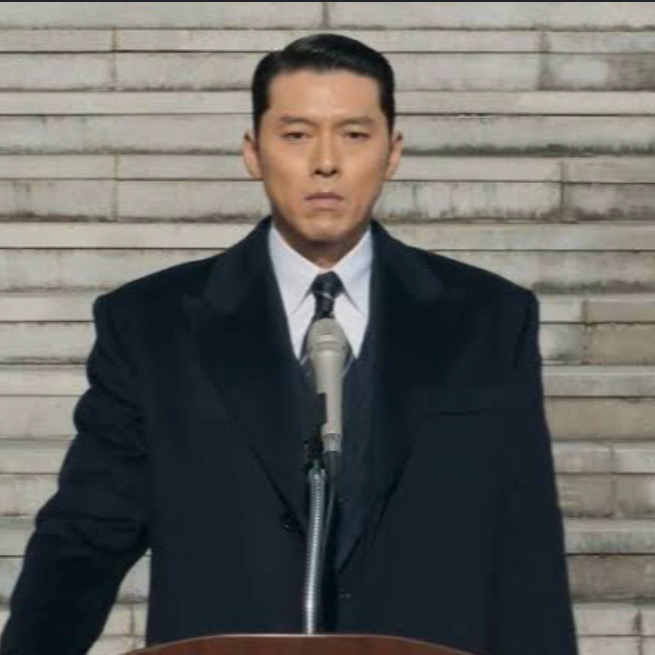 Foto terbaru dari Hyun Bin