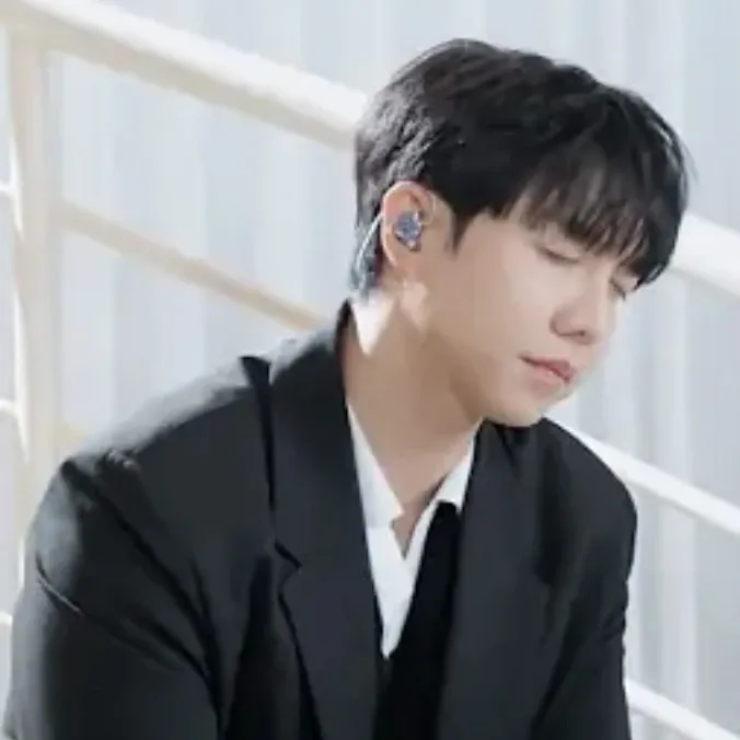 Cuplikan di balik layar dari Lee Seunggi