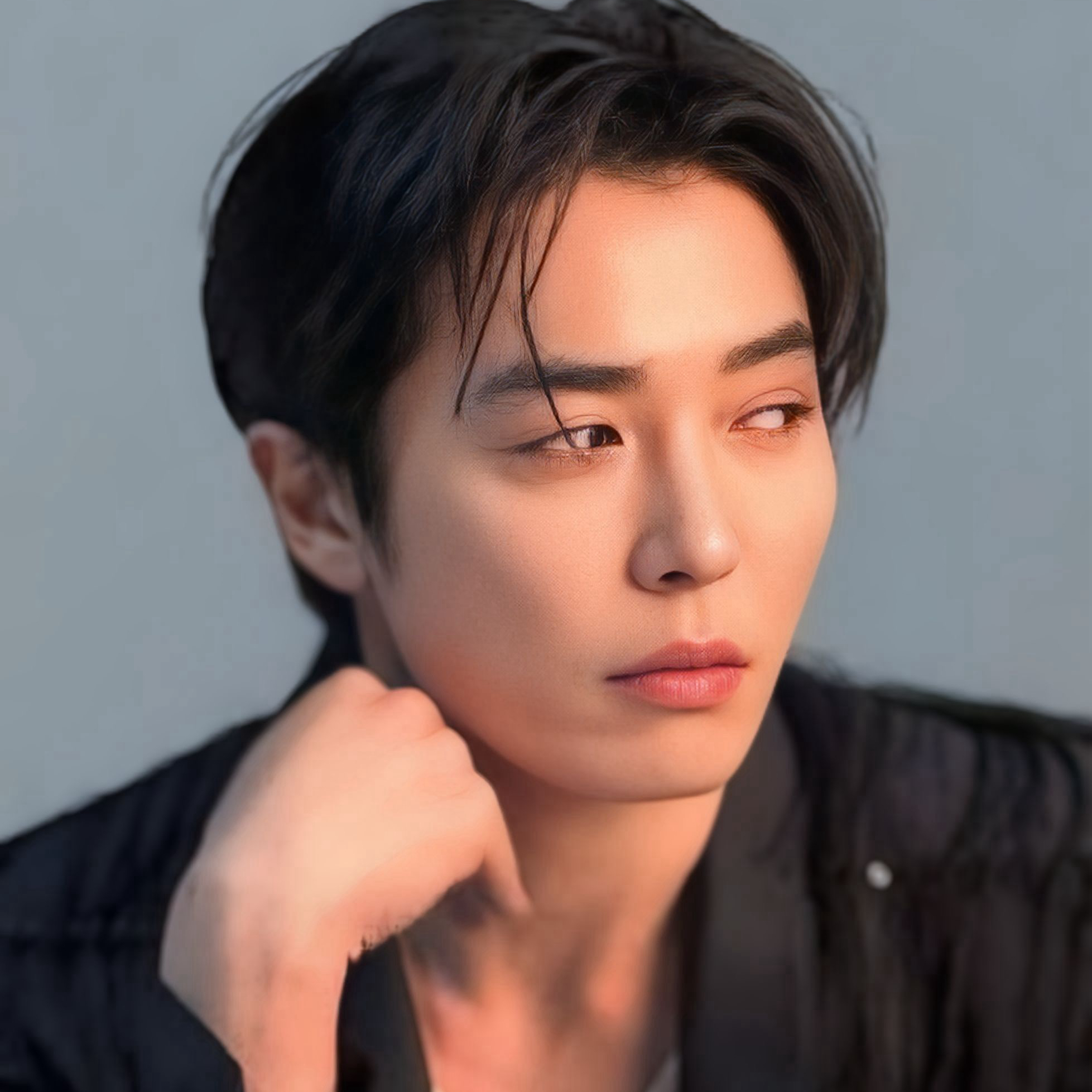 Behind-the-scenes cut of Kim Jaewook