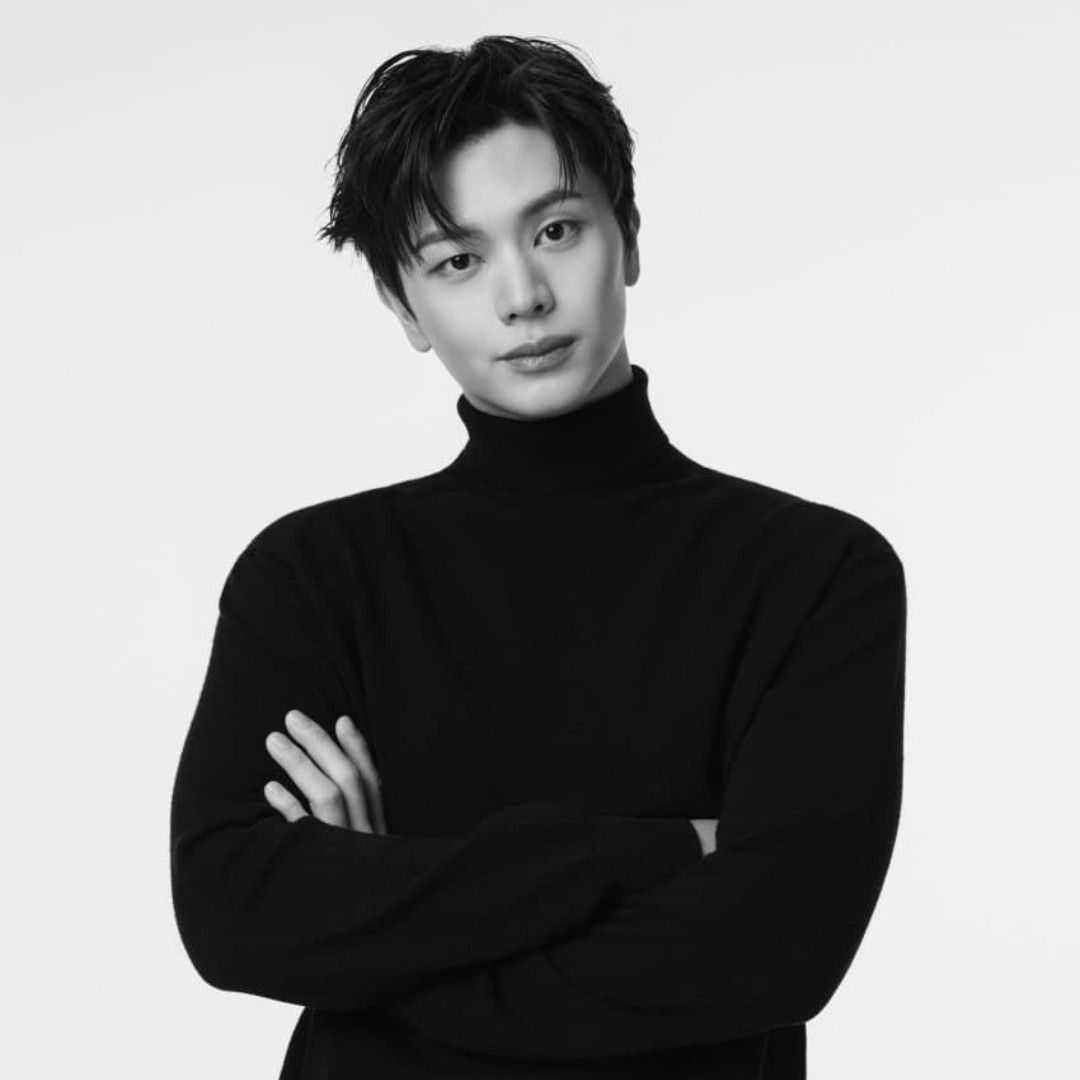 Recent activity shot of Yook Sungjae