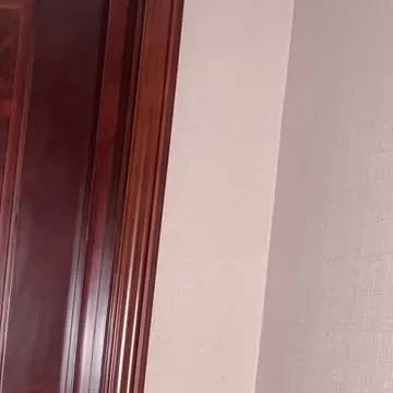Behind-the-scenes cut of Bona