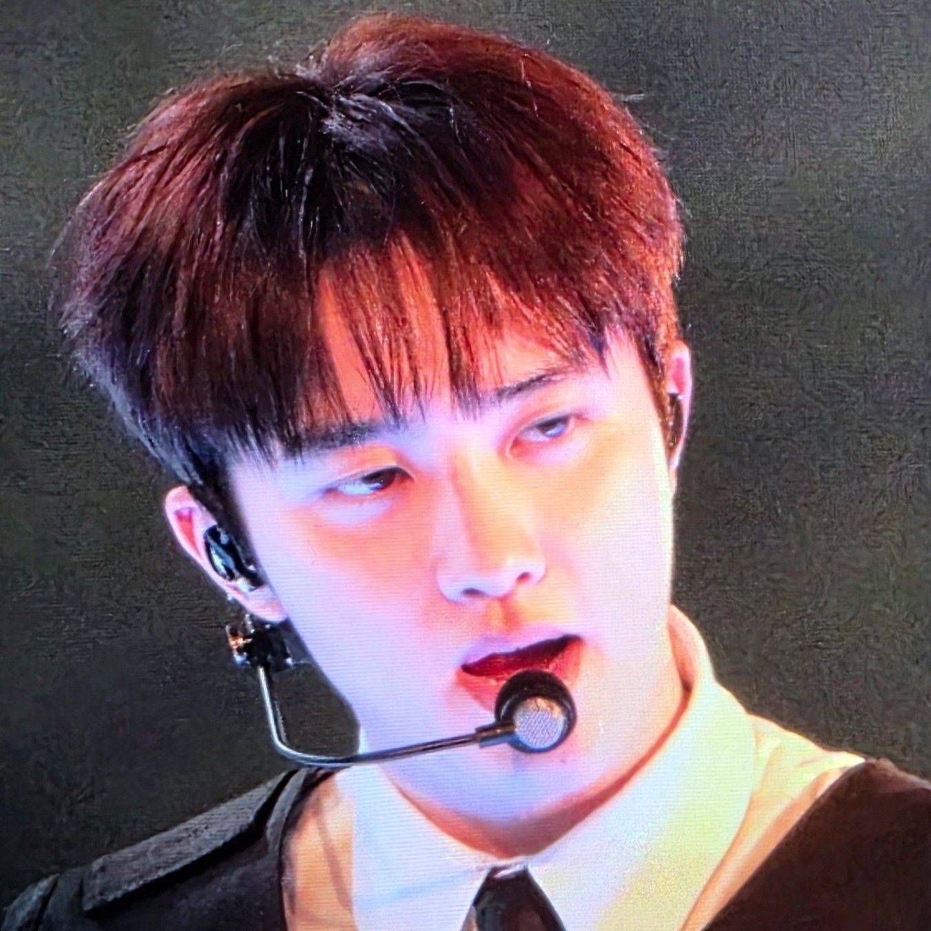 Cuplikan di balik layar dari Doh Kyungsoo (D.O.)