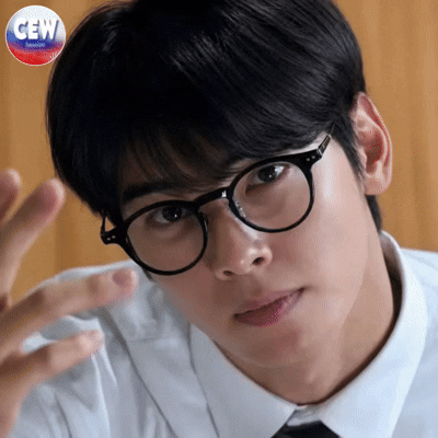 Recent activity shot of Cha Eunwoo