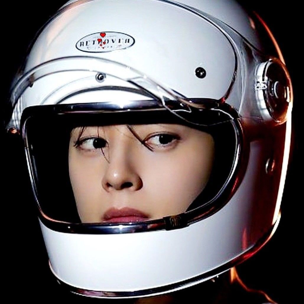 Recent activity shot of Cha Eunwoo