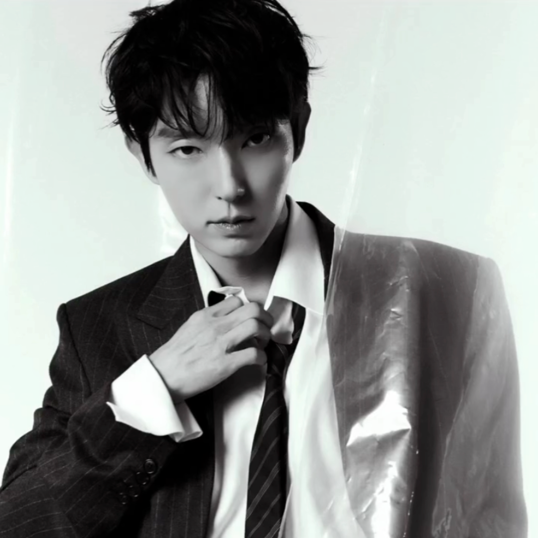 Behind-the-scenes cut of Lee Joongi
