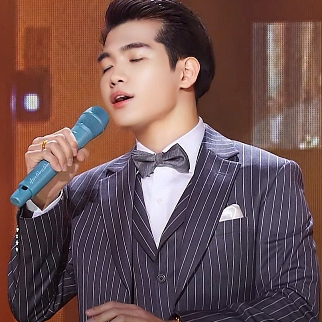 チョ・ミョンソプのビハインドカット