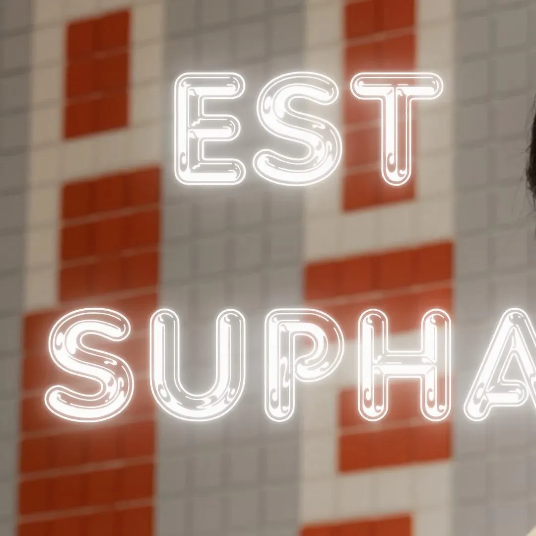 Recent activity shot of Est Supha Sangaworawong