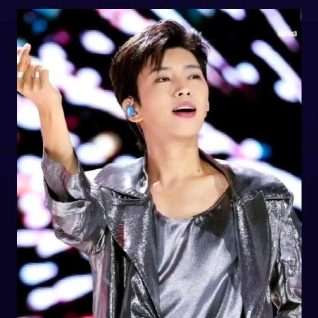 Foto terbaru dari Lim Youngwoong