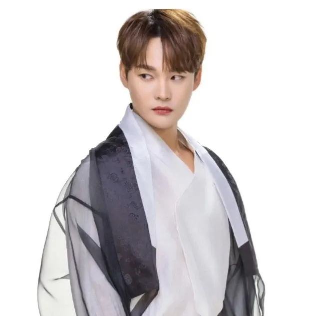 박서진의 비하인드 컷