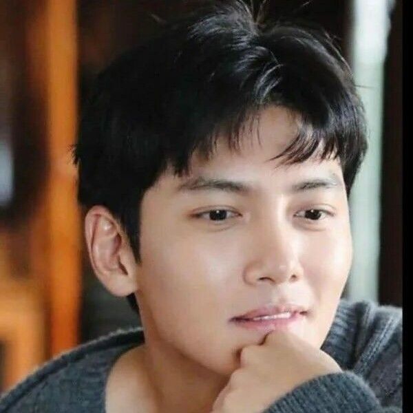 A moment captured by a fan of Ji Changwook