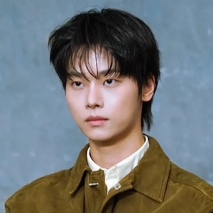 Recent activity shot of Cha Hakyeon (N)