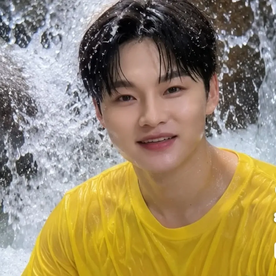 박서진 최근 활동샷
