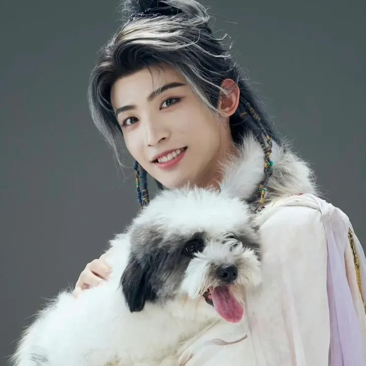 Behind-the-scenes cut of Chang Huasen