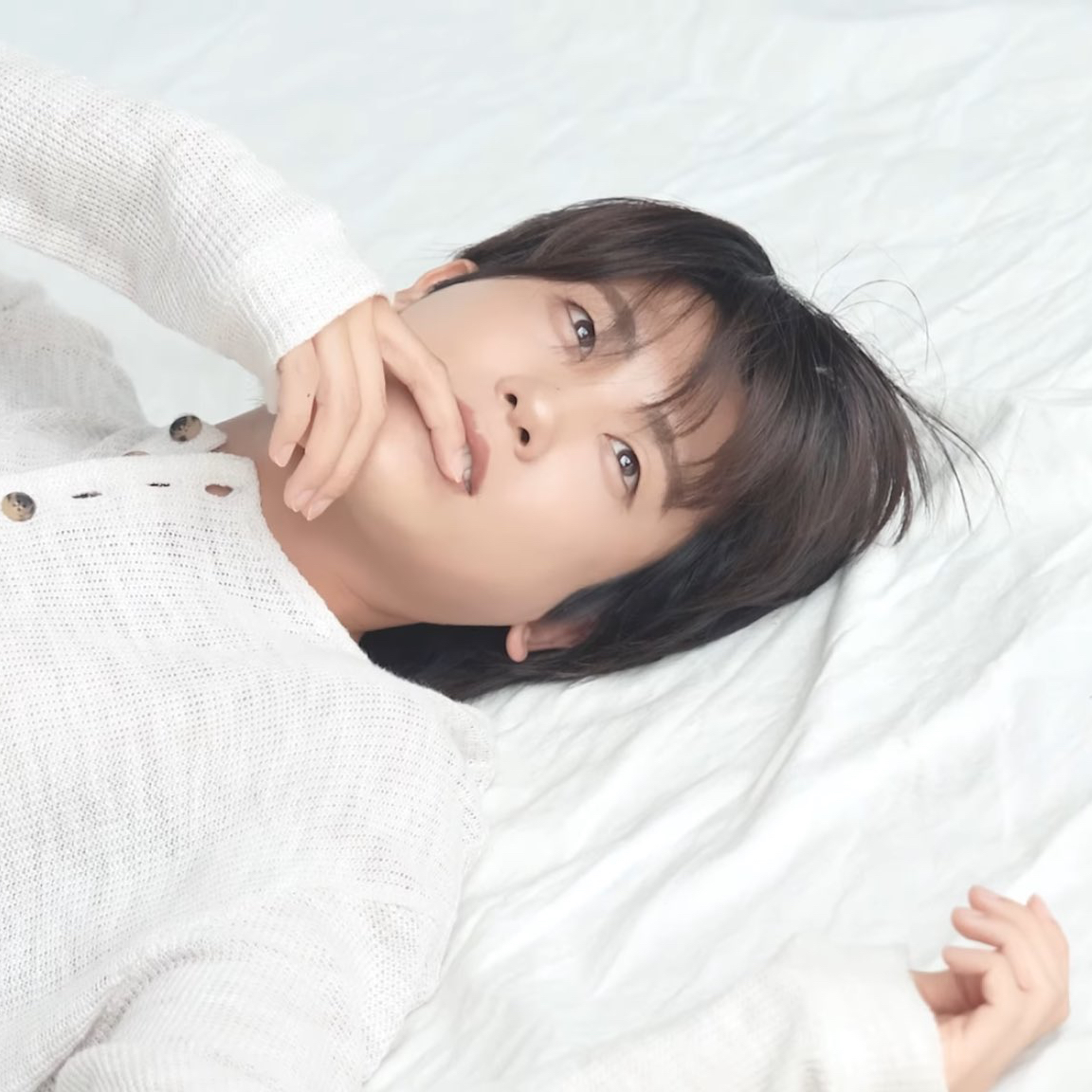 A moment captured by a fan of Park Hyungsik