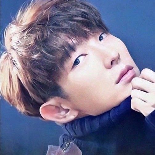 A moment captured by a fan of Lee Joongi