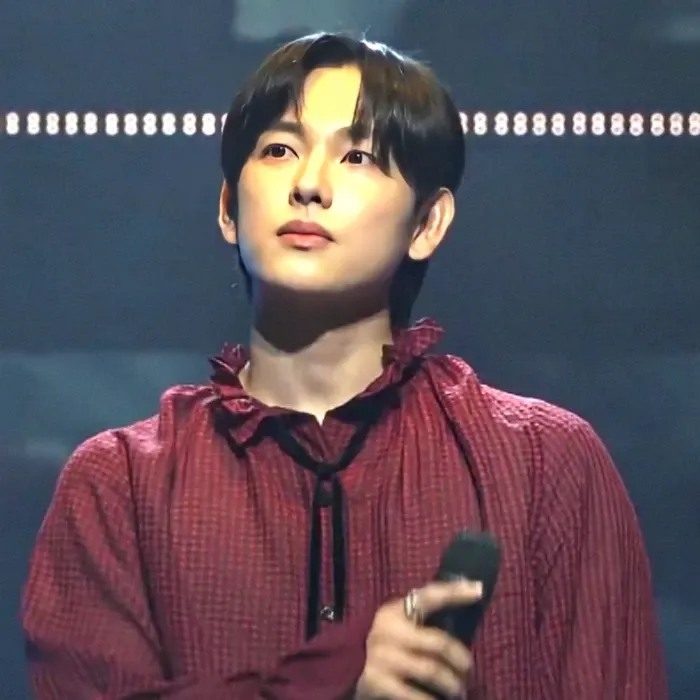Latest photo of Yim Siwan