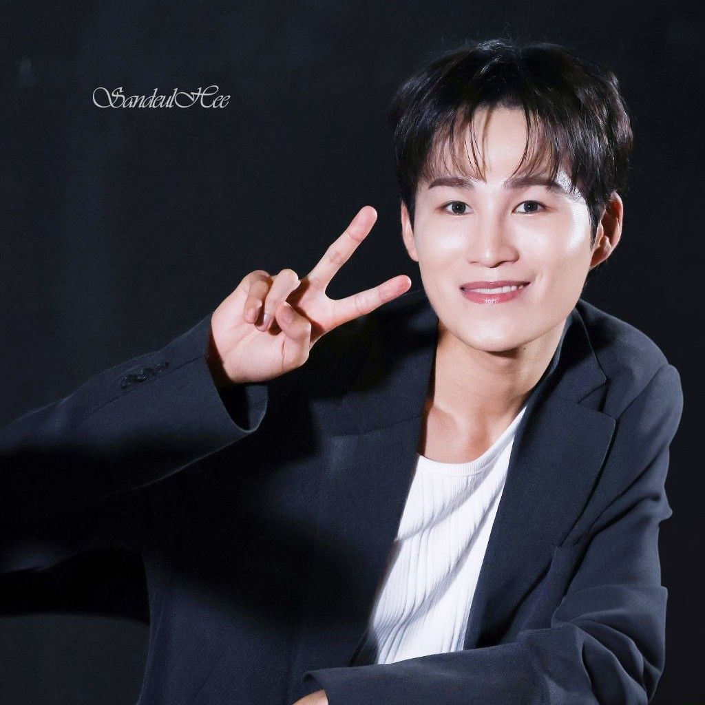 김희재의 최신 사진