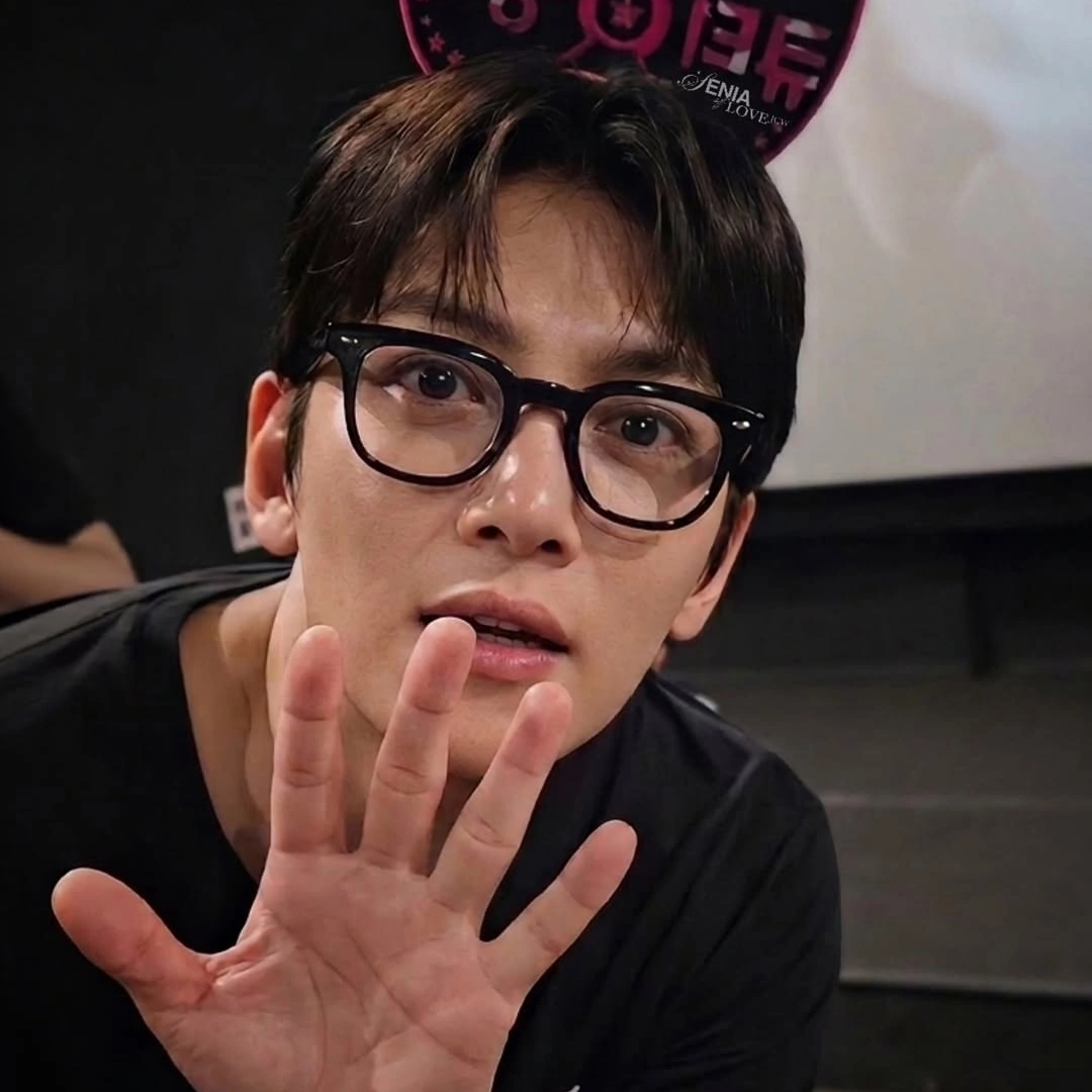 Recent activity shot of Ji Changwook