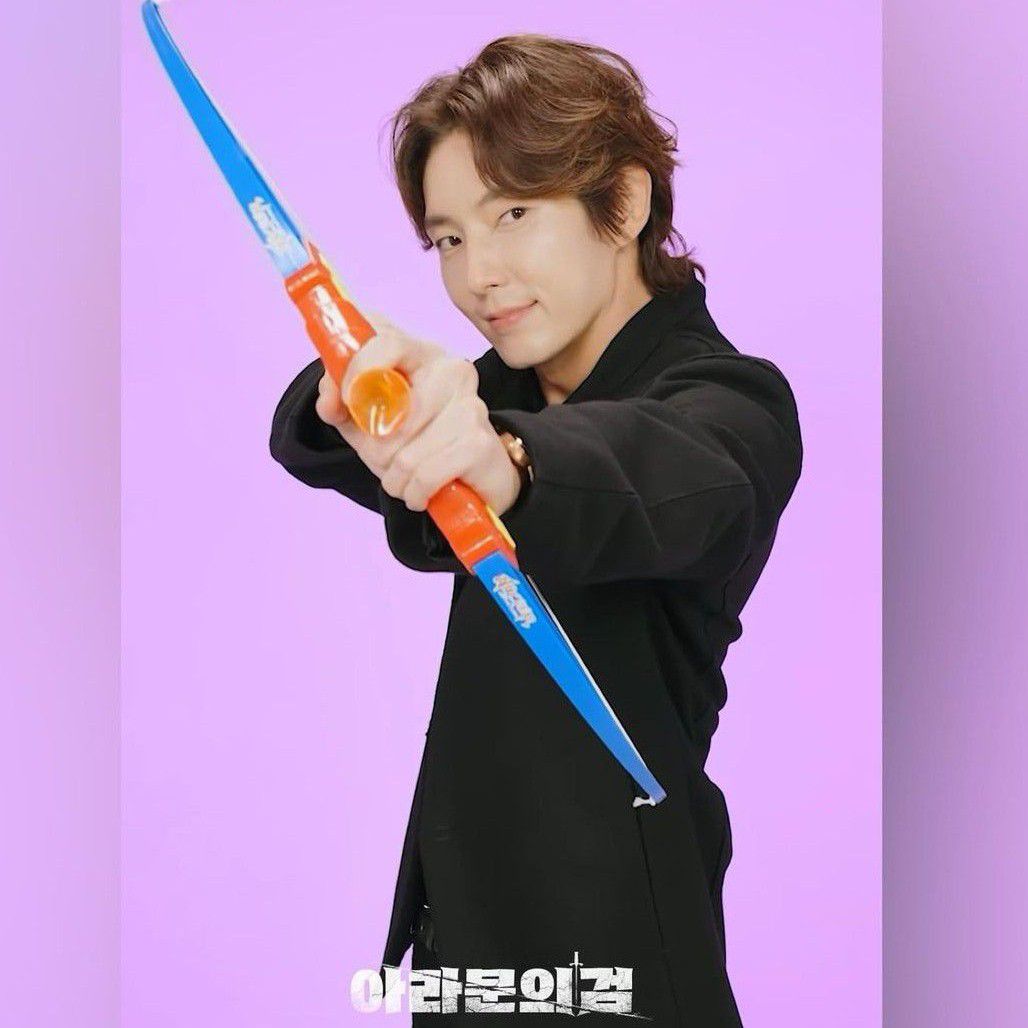 Recent activity shot of Lee Joongi