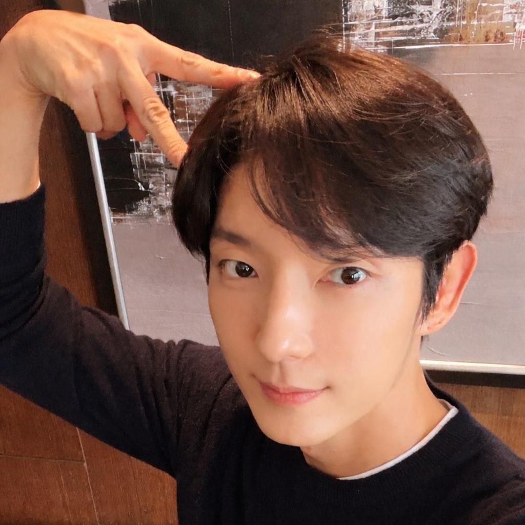 Recent activity shot of Lee Joongi