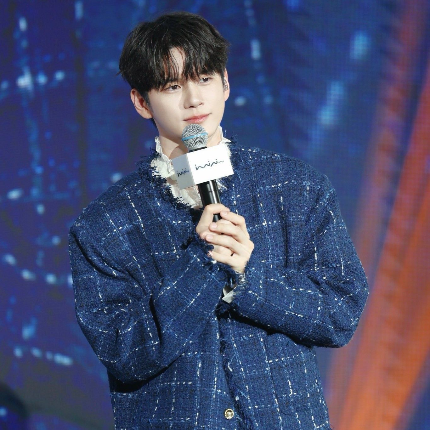 Foto kegiatan terbaru dari Ong Seongwu