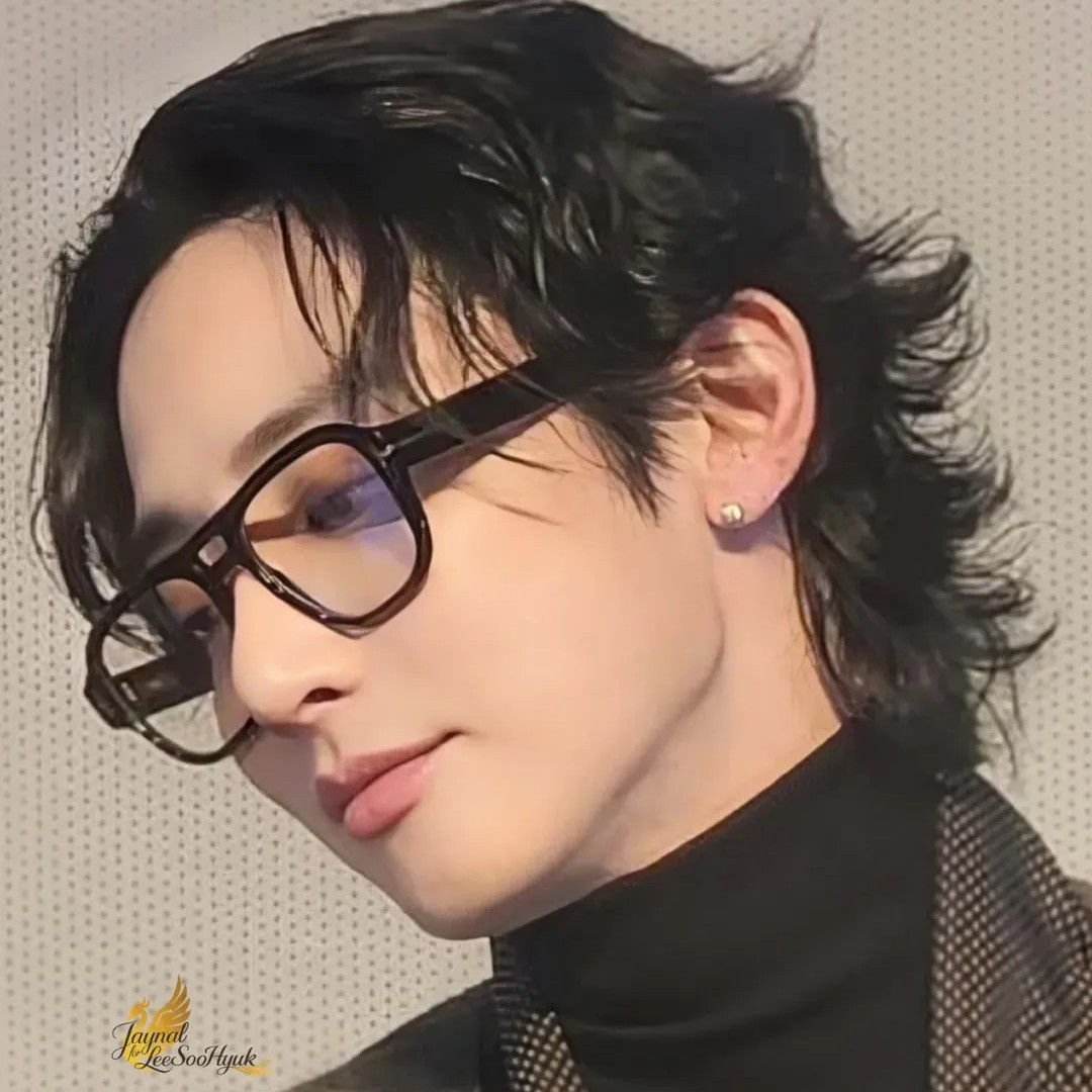 A moment captured by a fan of Lee Soohyuk