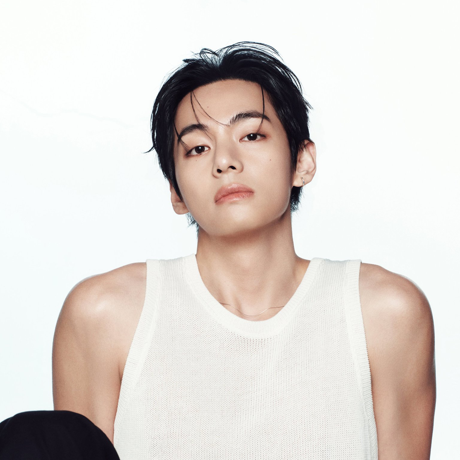 Latest photo of Kim Taehyung (V)