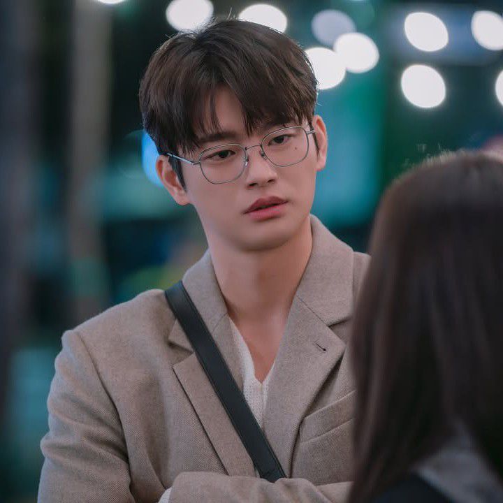 ソ・イングクの最近の活動ショット