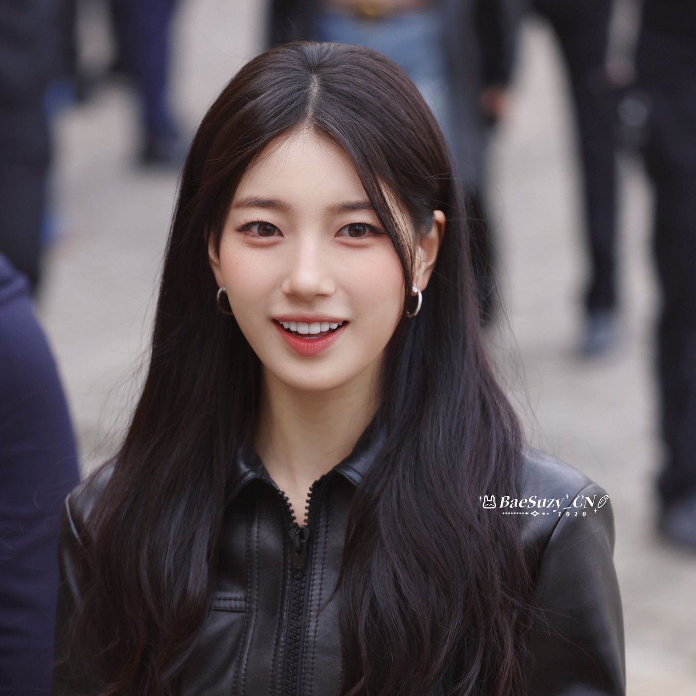 ペ・スジの最近の活動ショット