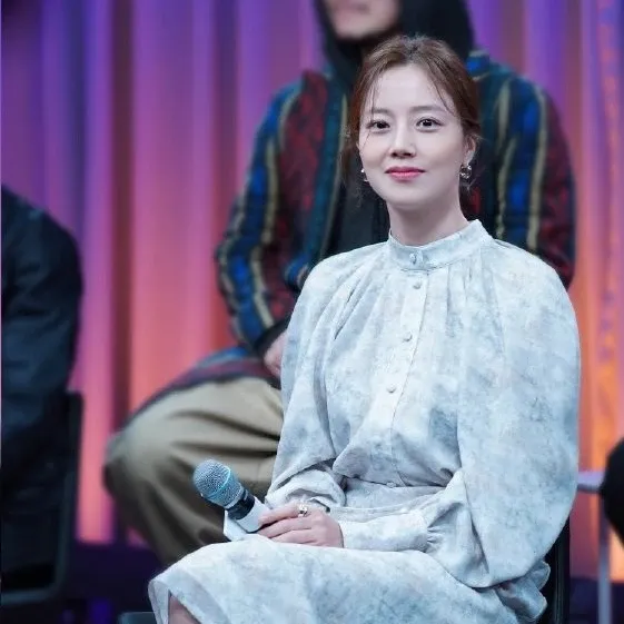 A moment captured by a fan of Moon Chaewon