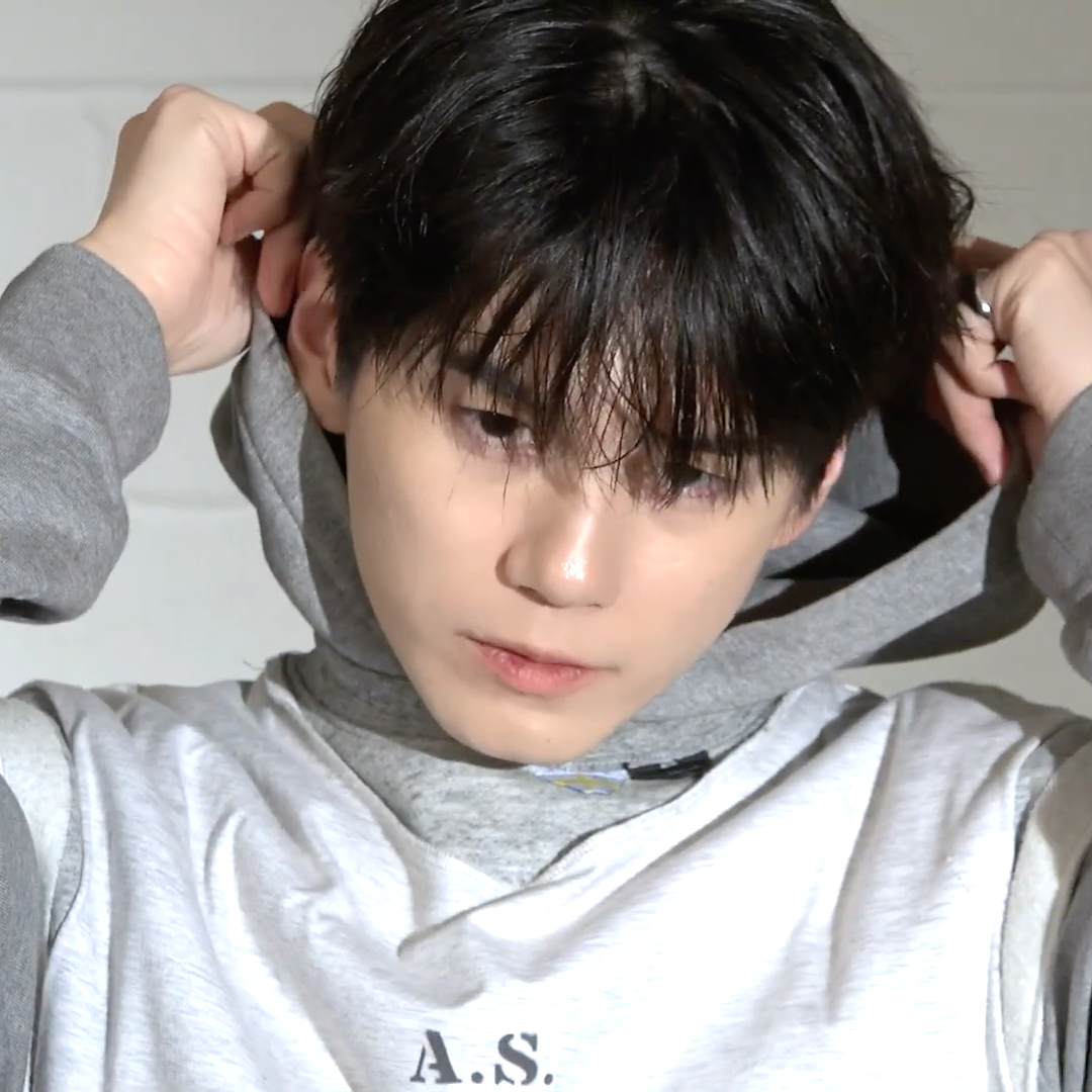 옹성우 최근 활동샷