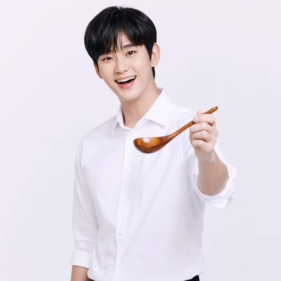 金秀賢的幕後花絮